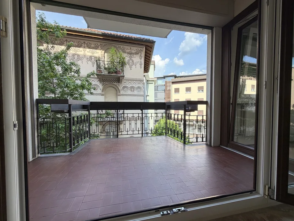 3 ½ locali a pochi passi dal centro e dal lago
