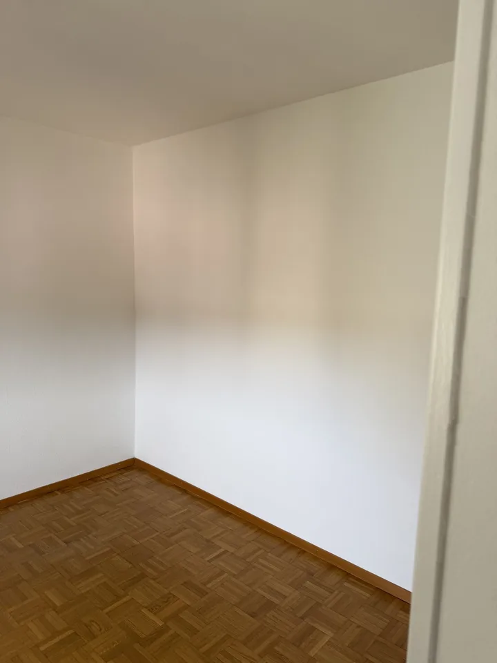 Route de rolliez 12, 1800 Vevey - CHF 820 inkl. NK pro Monat