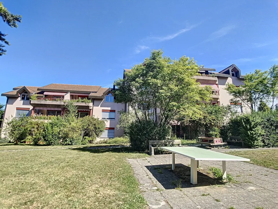 3,5 pièces rénové avec balcon - Schoenberg, Fribourg