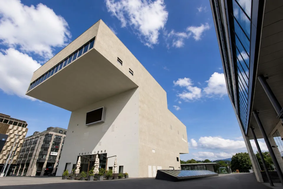Votre prochaine adresse dans un bâtiment emblématique de Fribourg