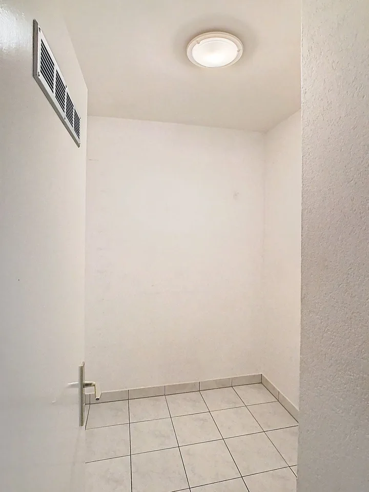 Grand et lumineux 4½ pièces proche de toutes commodités