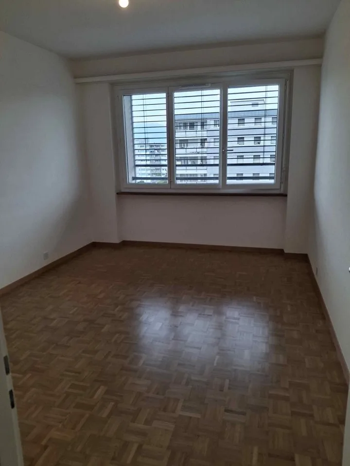 Ville d'Onex, agréable 4 pièces, proche toutes commodités