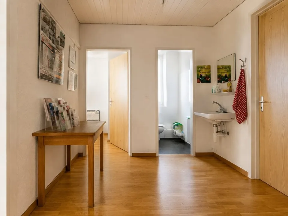 Espace pour les idées - Charmant bureau de ville dans le district 4 de Zurich