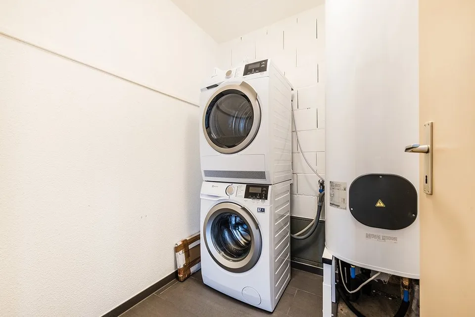 Komplett renovierte Wohnung mit grosszügigem Grundriss