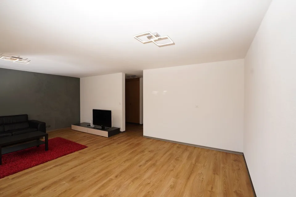 Grosszügige 4.5-Zimmerwohnung mit 114 m² und zwei Balkonen in Gampel