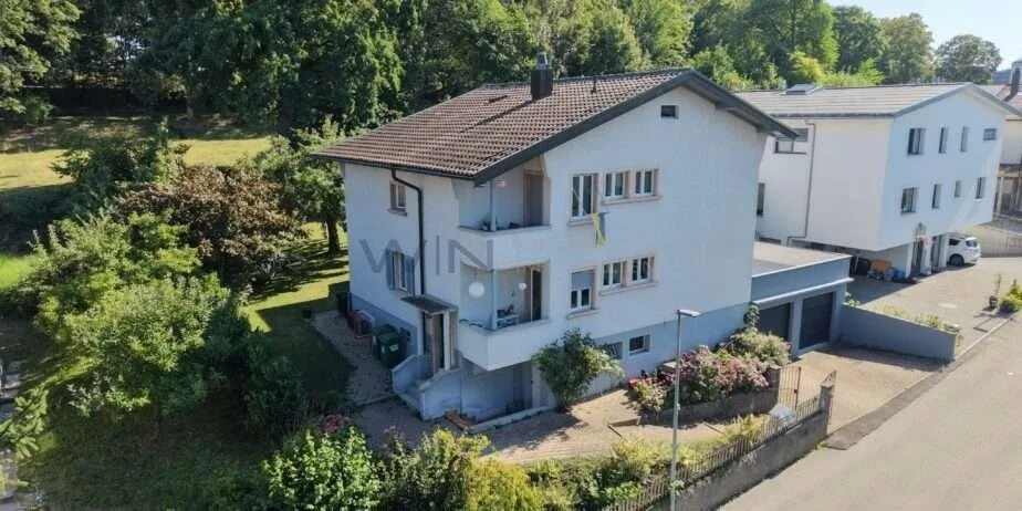 Guintzet: Maison 2 app / Haus mit Garten