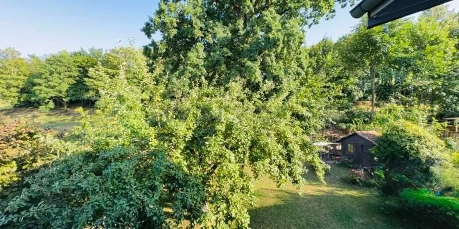 Guintzet: Maison 2 app / Haus mit Garten