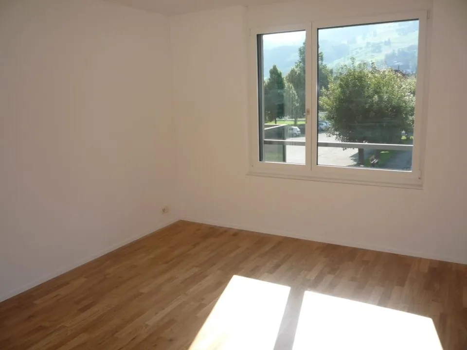 Appartement lumineux 3.5 pièces avec grand balcon et belle vue
