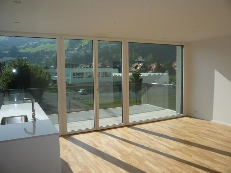 Appartement lumineux 3.5 pièces avec grand balcon et belle vue