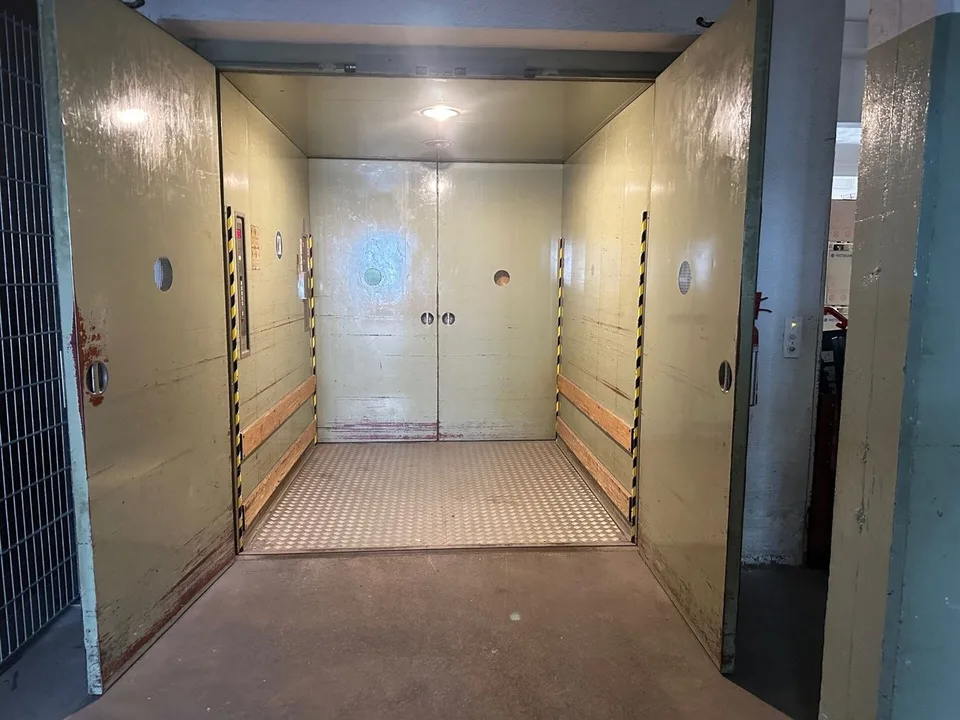 Gewerberaum 163 m² mit Warenlift