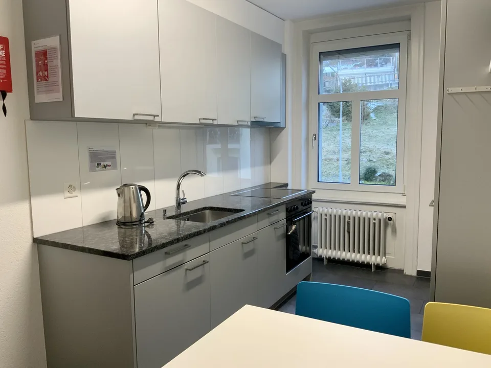 Grosses, gemütliches WG-Zimmer