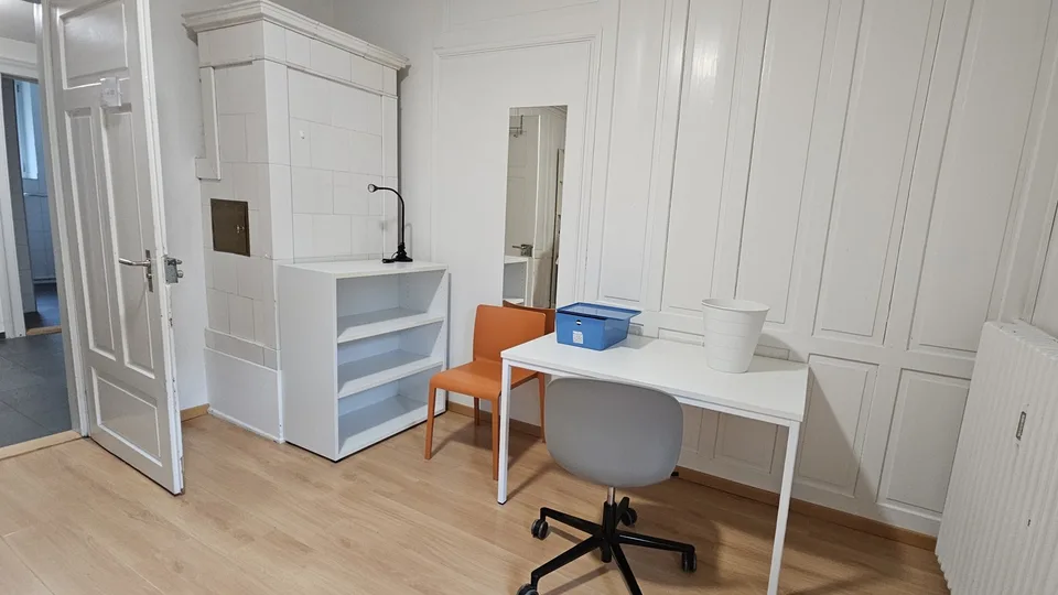 Gemütliches WG-Zimmer mit Balkon