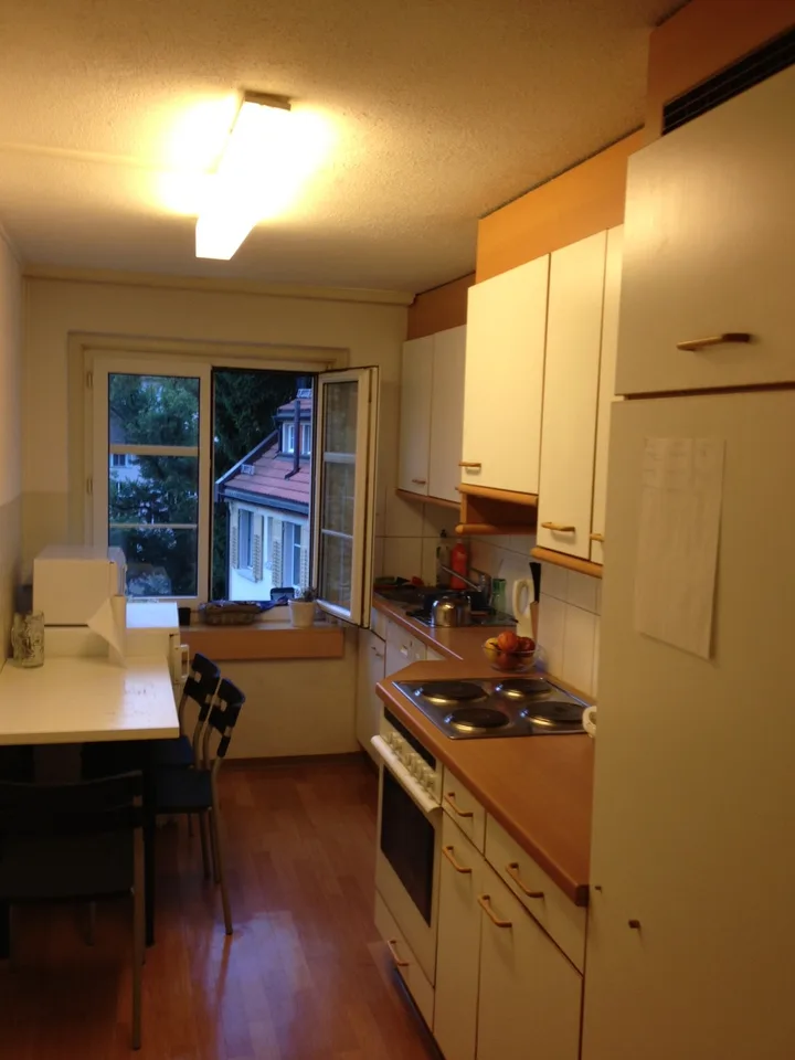 Helles WG Zimmer mit guter Anbindung zur Uni