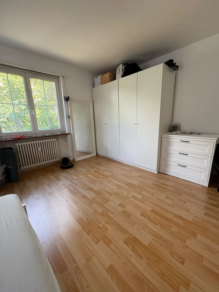 Grosszügiges 20 m² Zimmer in zentraler Lage in Uster