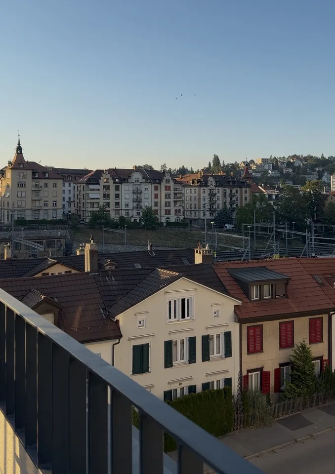 Schöne 3.5-Zimmer-Attikawohnung mit grossem Balkon in St. Gallen