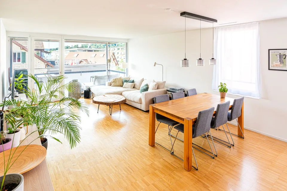 Möblierte 2.5-Zimmer-Wohnung zur Untermiete (befristet)