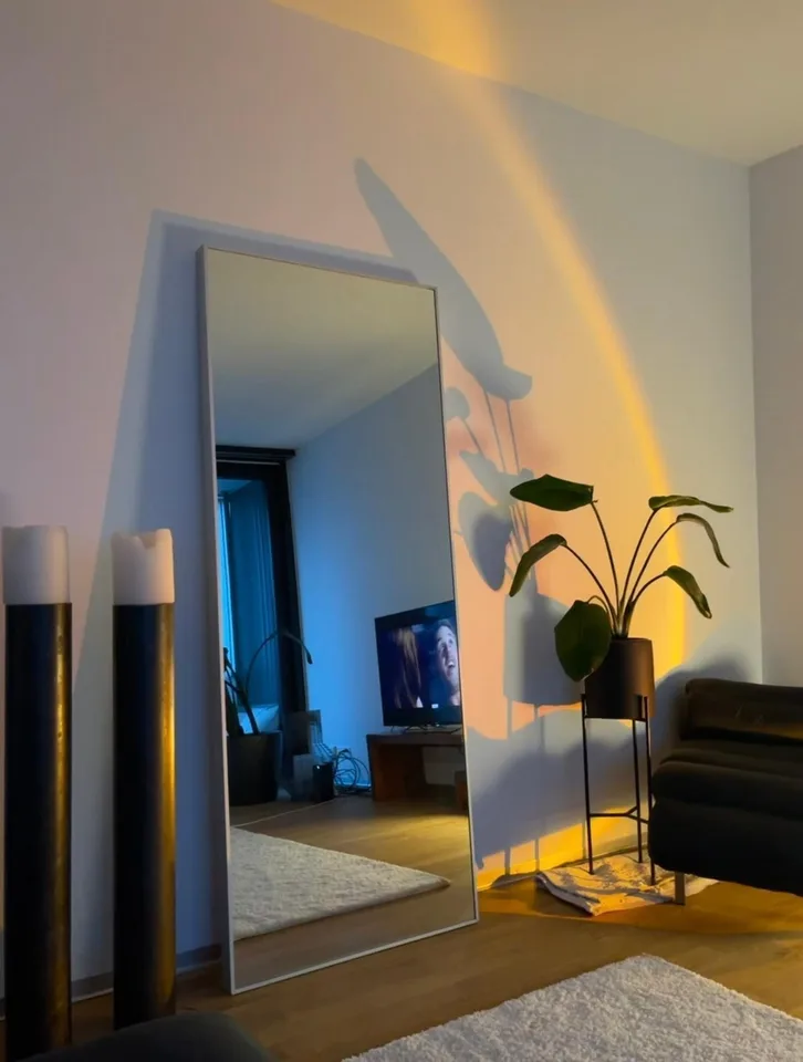 Schönes, modernes WG-Zimmer
