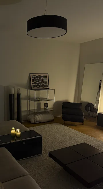 Schönes, modernes WG-Zimmer