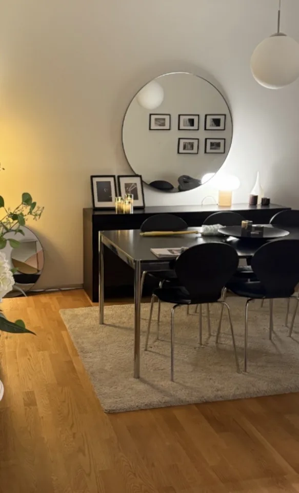 Schönes, modernes WG-Zimmer