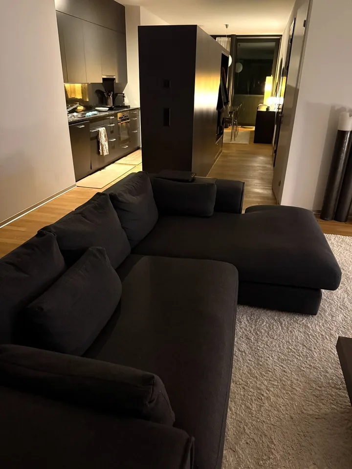 Schönes, modernes WG-Zimmer