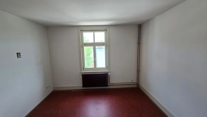 Grosszügiges WG-Zimmer im Backsteinhaus mit Garten