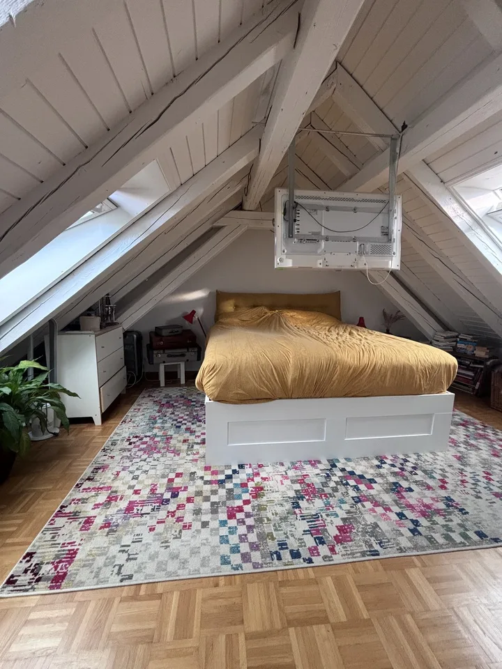 TEMPORÄR: Moderne, voll ausgestattete 3.5-Zimmer-Wohnung mit grosser Terrasse in Zürich Wiedikon (befristet)