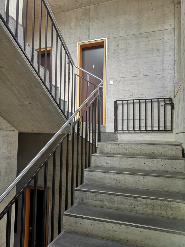 Büroräumlichkeiten mit moderner Architektur