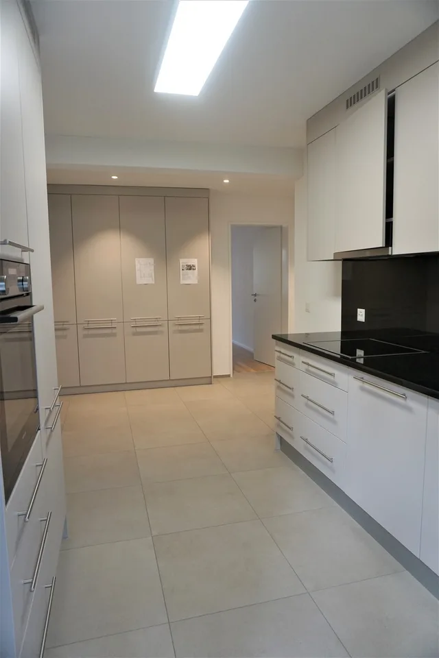 Renovierte Wohnung mit Balkon und Blick ins Grüne