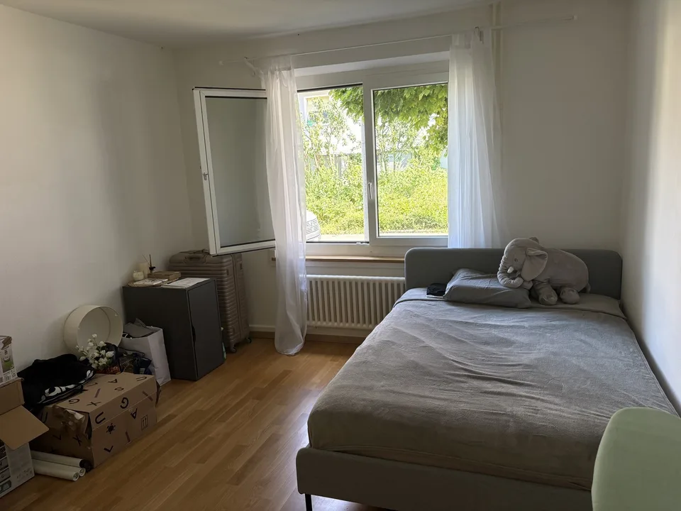 Zürich 8057 sehr Central WG-Zimmer In Bucheggplatz, Milchbuck, auch für paare