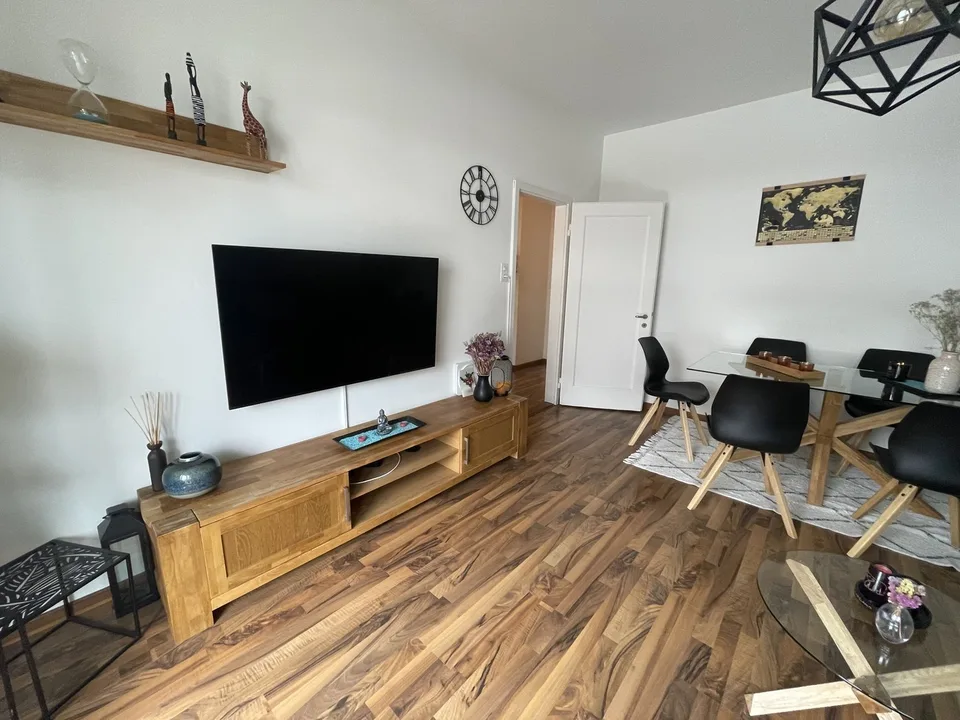 Schöne 2.5 Zimmer Wohnung im Herzen von Zürich
