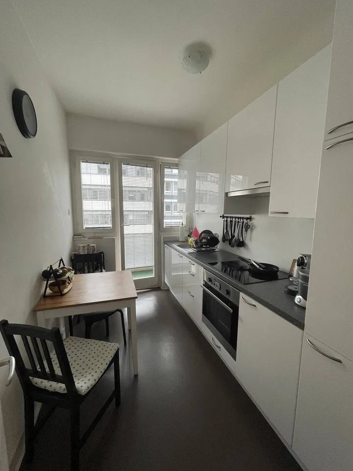 Schöne 2.5 Zimmer Wohnung im Herzen von Zürich