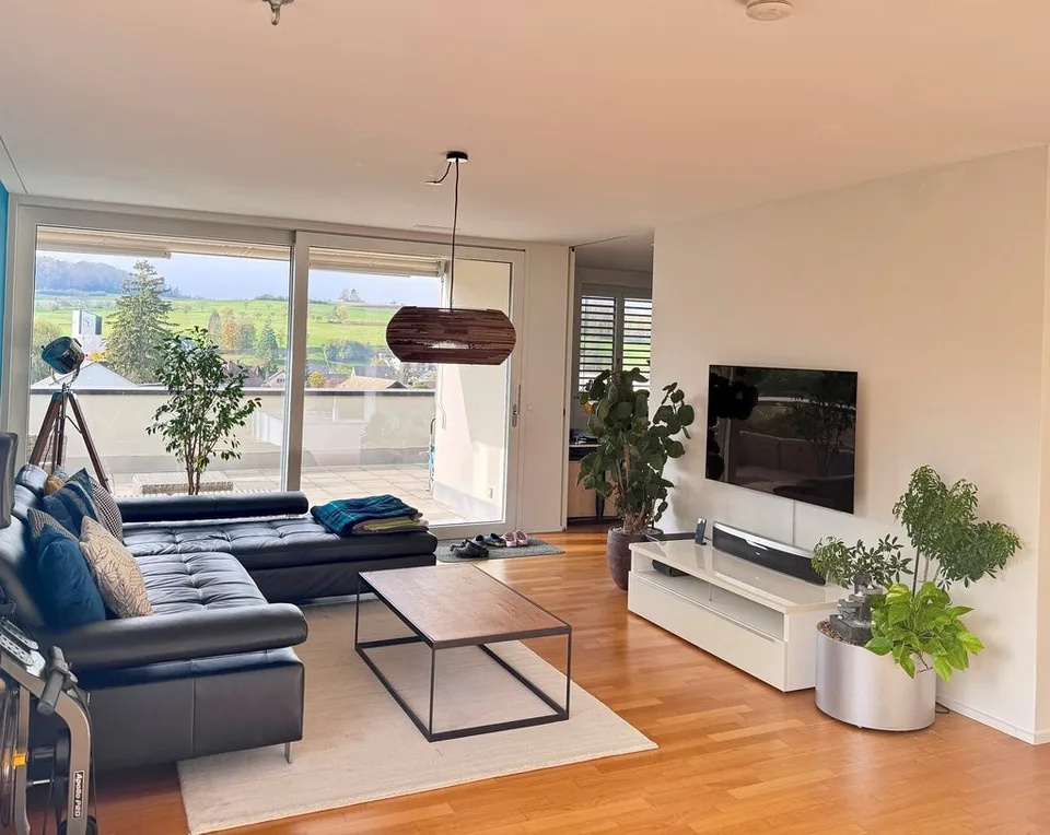 Appartement moderne 5.5 pièces dans un environnement verdoyant