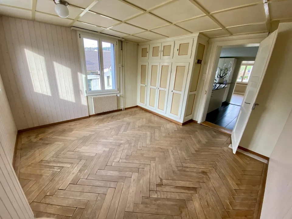 6½ Zi-Einfamilienhaus mit grosszügigem Garten in Neudorf
