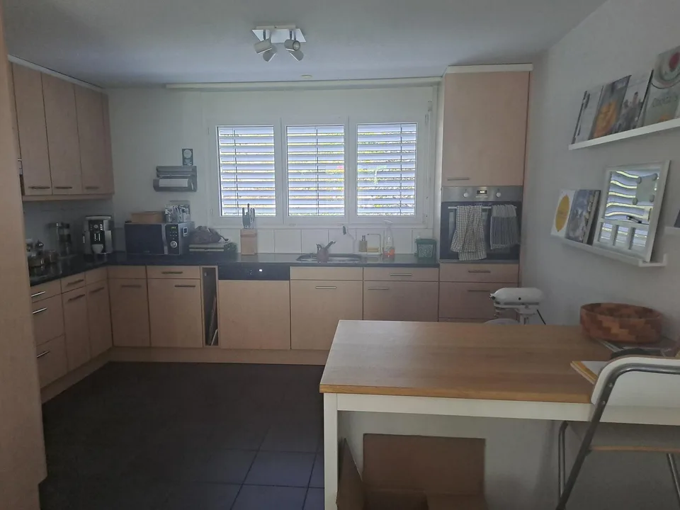 Suche Mitbewohner,-in 30-60 jährig