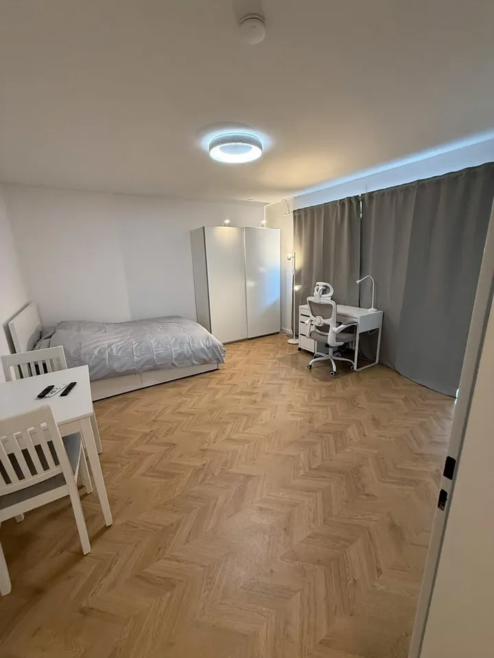 Rue de la Ferme 7, 1205 Genève - CHF 950 inkl. NK pro Monat