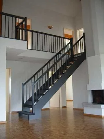 Helle, sonnige 6.5-Zimmer-Maisonette-Wohnung