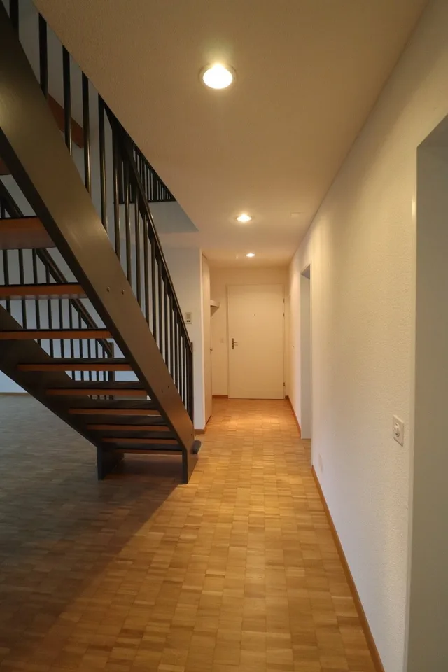 Helle, sonnige 6.5-Zimmer-Maisonette-Wohnung