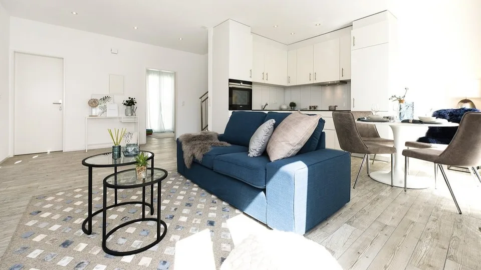 EINZIGARTIGE MAISONETTE-WOHNUNG IN SAFENWIL