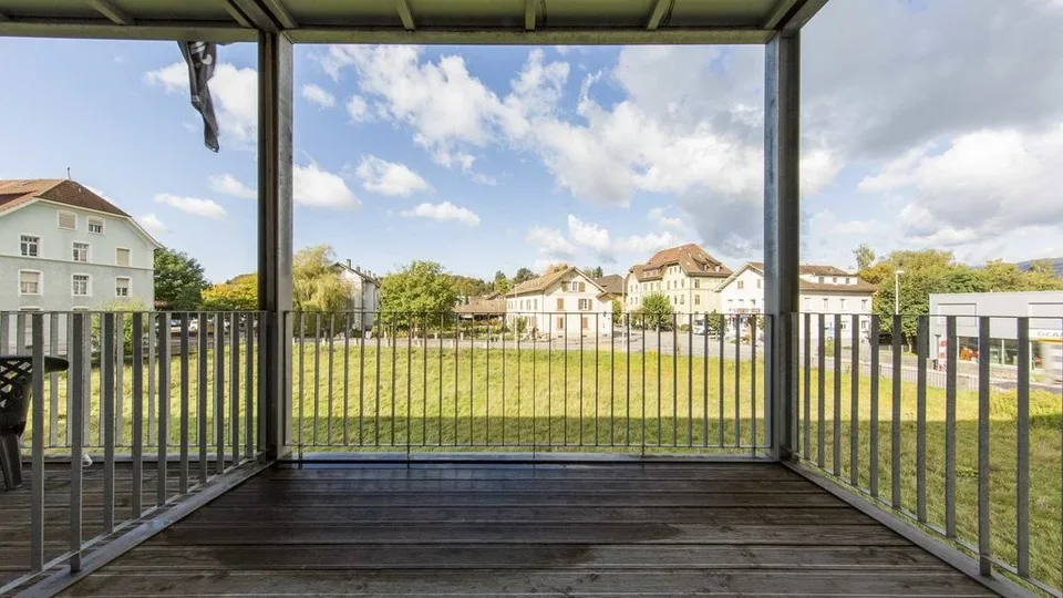 NÄTÜRLICH, MODERN UND EINFACH ZEITLOS - MIT BALKON