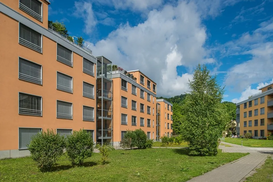 Grosszügige Wohnung in der Überbauung Altenburg
