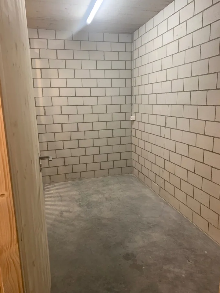 2.5-Zimmer-Maisonette, 54 m², mit knapp 30 m² Dachterrasse und Weitblick