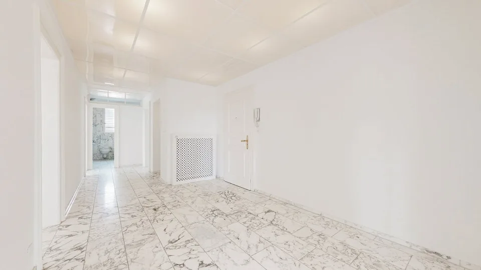 Luxuriöse Wohnung mit Schlossblick, Pool und grosser Terrasse!
