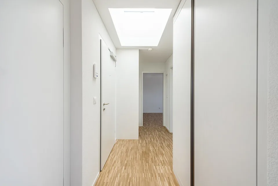 totalsanierte 3.5 Zimmer-Attikawohnung - exklusive Aussicht im 11. OG