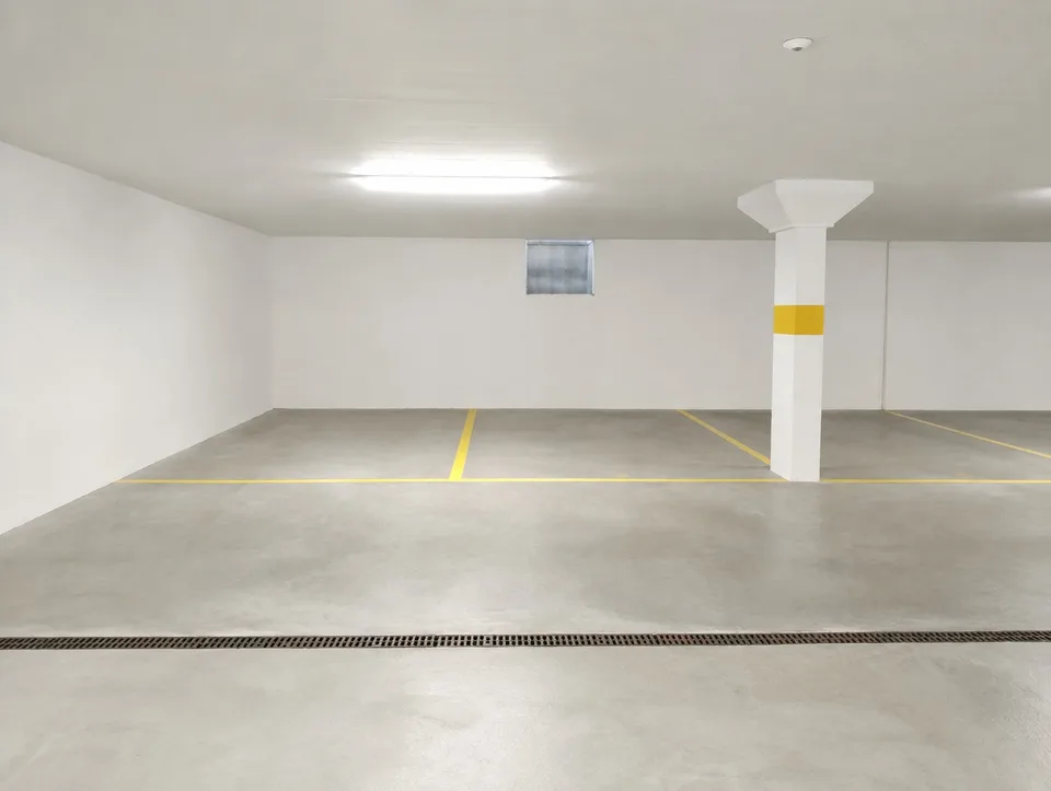 Tiefgaragenparkplatz im Zentrum zu vermieten
