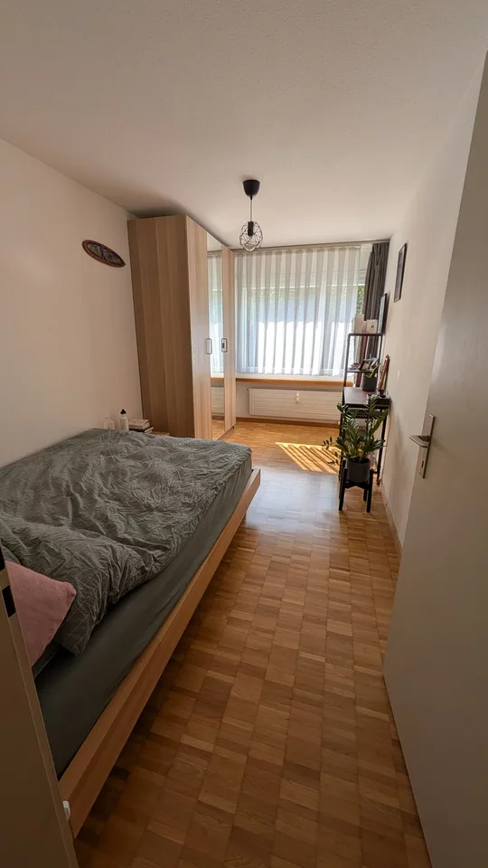 Appartement en rez-de-chaussée de 4,5 pièces convivial pour les familles à Wädenswil