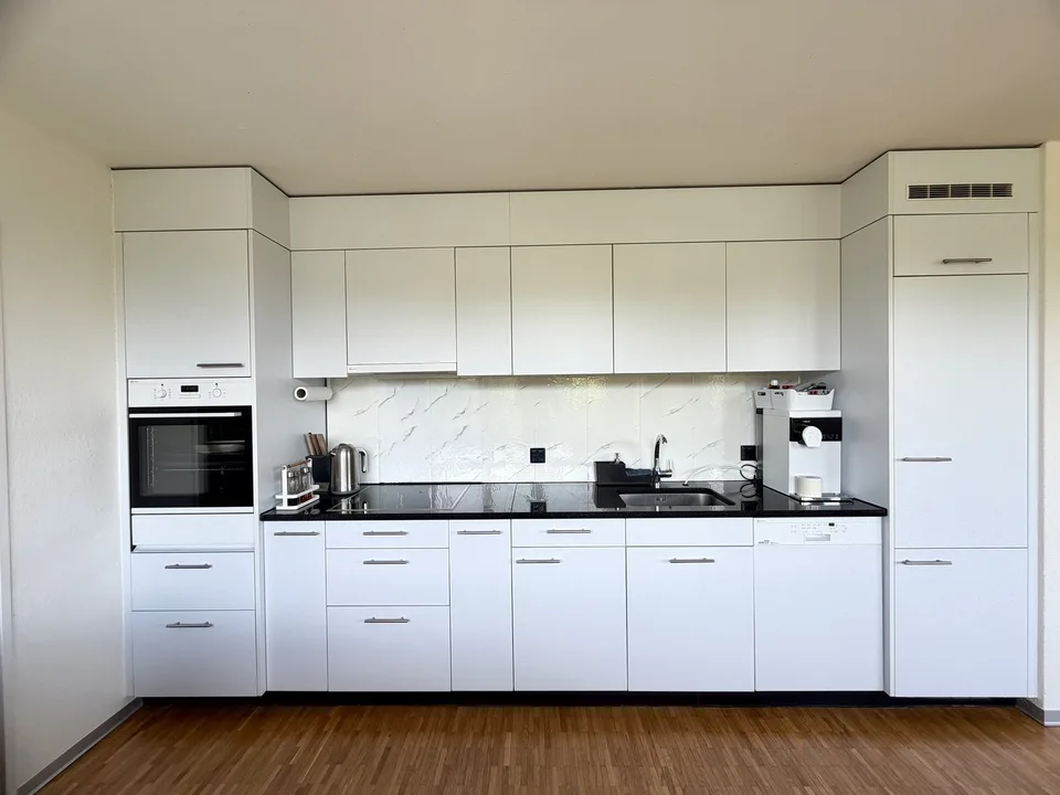 Helle 3.5-Zimmer-Wohnung, ca. 95 m² – 3 Min. zum Bahnhof Schlieren