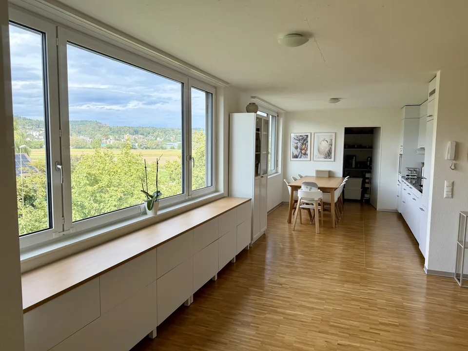 Helle 3.5-Zimmer-Wohnung, ca. 95 m² – 3 Min. zum Bahnhof Schlieren