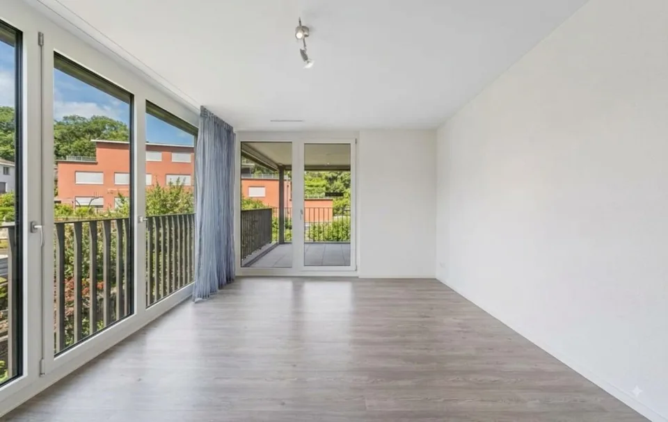 5-Zimmer-Wohnung in Horgen mit Teilseesicht zu vermieten