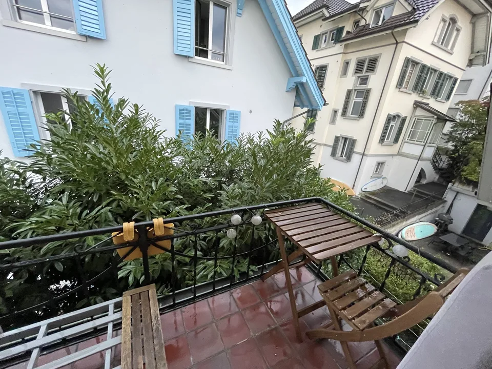 Dachwohnung in Thalwil in Seenähe