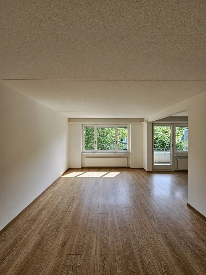 Sanierte Wohnung im Herzen von Zürich-Affoltern